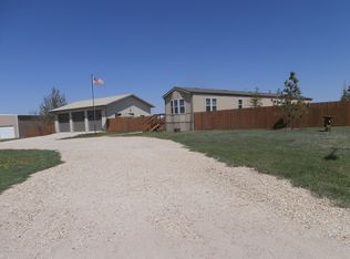 309 5th Ave SW, Belfield, ND 58622