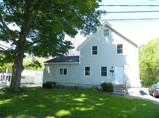 2nd image of 33 Shores Ave