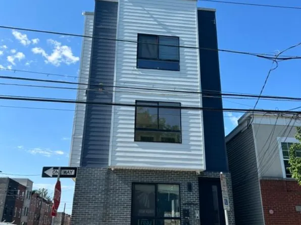 300 Diamond St #2, Philadelphia, PA 19122