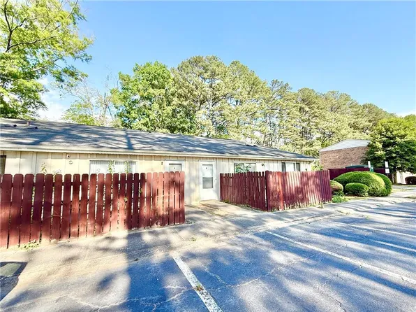 4701 Flat Shoals Rd Unit 2B, Union City, GA 30291