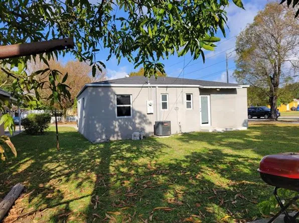 6401 SW 58th Ave, South Miami, FL 33143