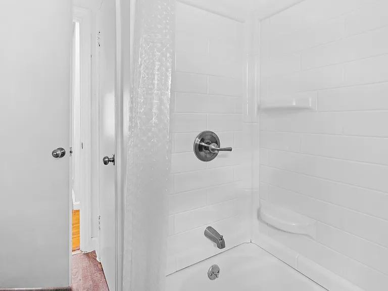 226 S Columbia Dr — Photo 12