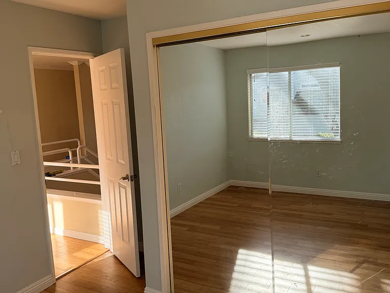 152 Menard Dr — Photo 6