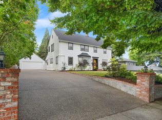 6610 SE Stark St, Portland, OR 97215