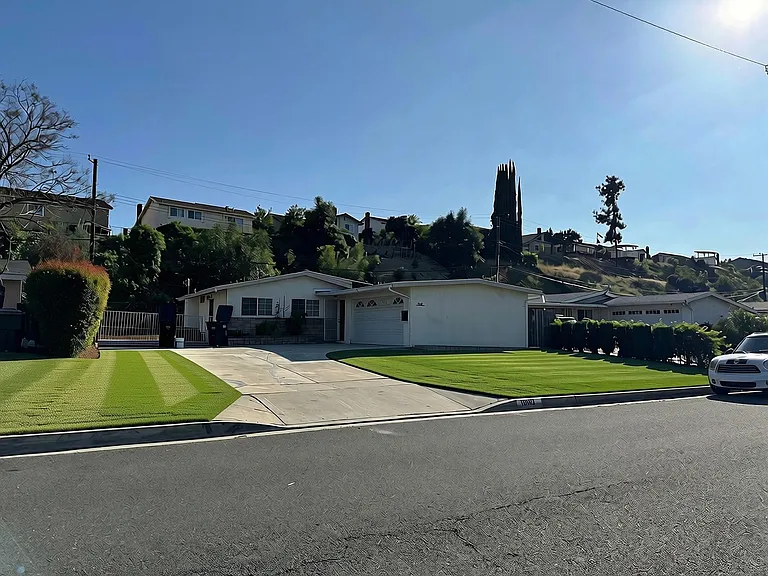 18142 Companario Dr — Photo 1