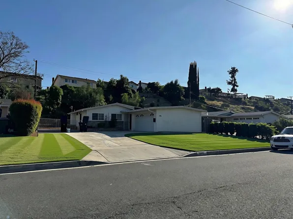 18142 Companario Dr, Rowland Heights, CA 91748