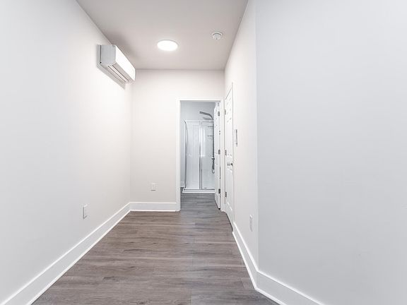 3rd image of 2867 N Lee St #2FF