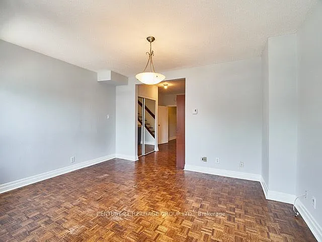 1007 Bathurst St #3 — Photo 5