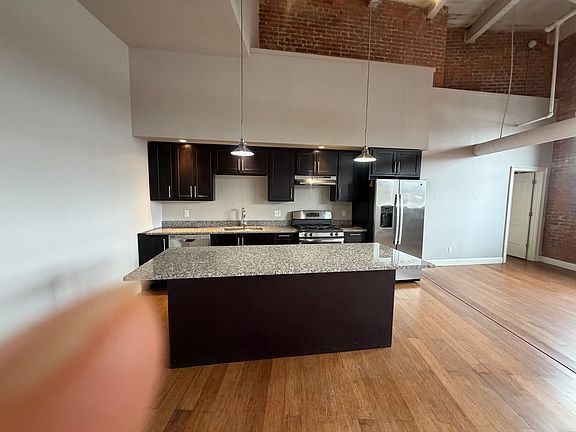 2nd image of 535 Roosevelt Ave APT 507