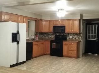 662 Pine St, Manchester, NH 03104