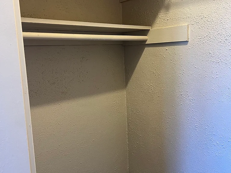 315 N L St #307 — Photo 3