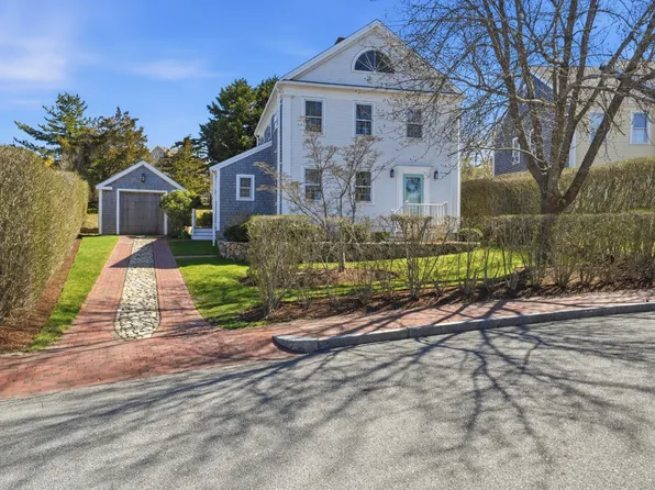 20 Kittiwake Ln, Nantucket, MA 02554