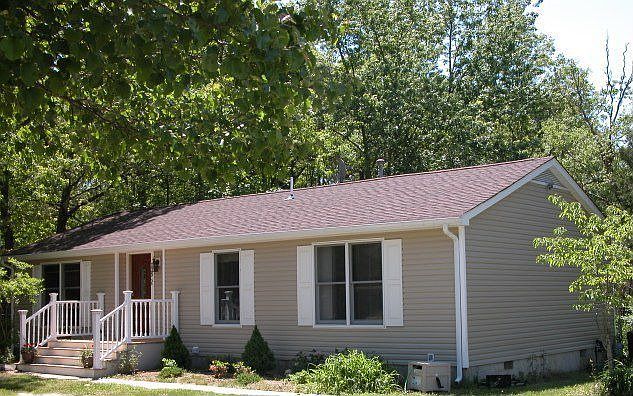 Large Lot! New Siding! New Roof!  MINT condition!