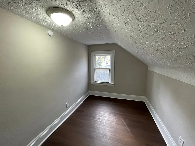 6553 Newman Ave — Photo 23