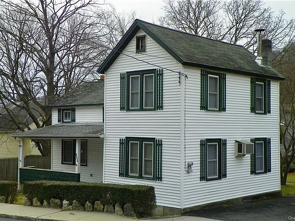 4th image of 123 Mountain Ave