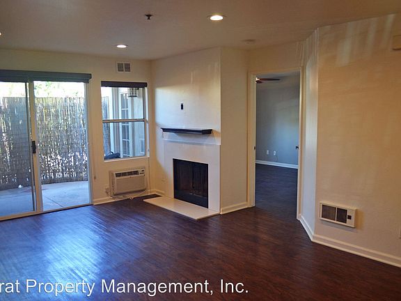 3rd image of 3677 1st Ave APT 308