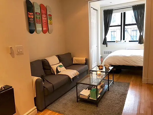 Rented by Cooper & Cooper Real Estate | media 20