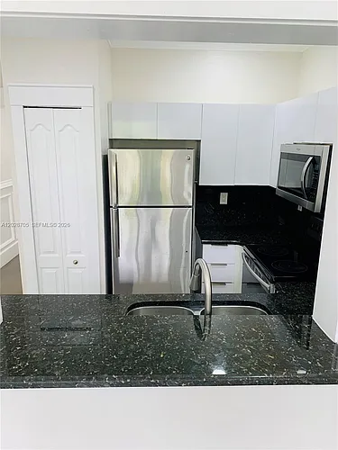 17650 NW 73rd Ave #202 Photo 1