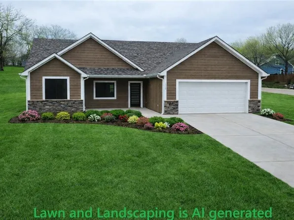 1303 W Concord Dr, Plattsburg, MO 64477