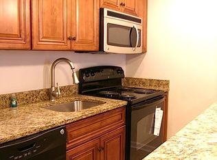 1704 16th St SE APT 1, Washington, DC 20020