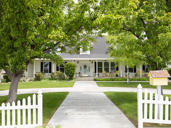 230 W 100 N, Gunnison, UT 84622
