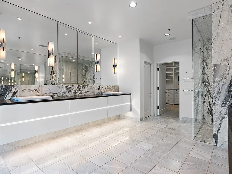 700 12th Ave S #1101 — Photo 16