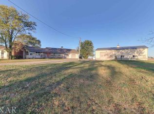 16205 N 3300 East Rd, Colfax, IL 61728