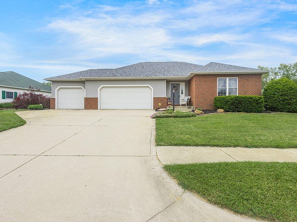 1st image of 19393 Country Creek Ct