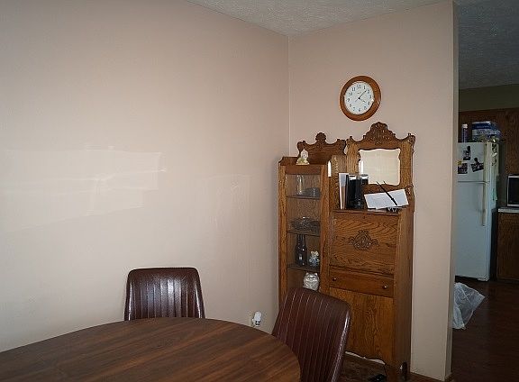 3rd image of 63263 Highway 136