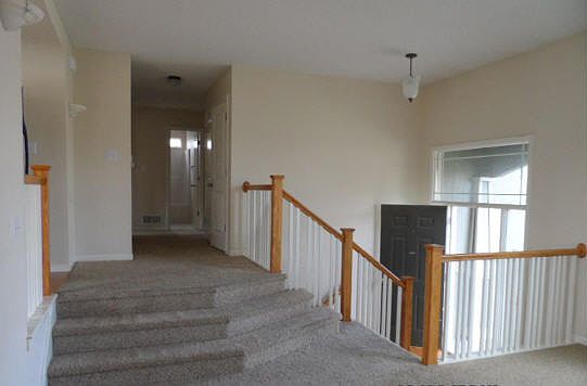3rd image of 801 Highland Dr