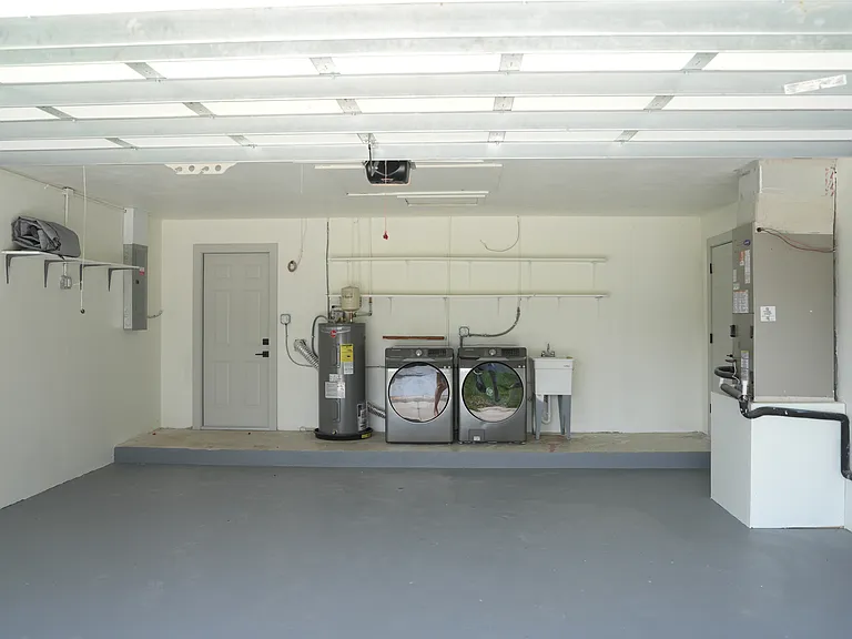 13795 Antigua Dr — Photo 38