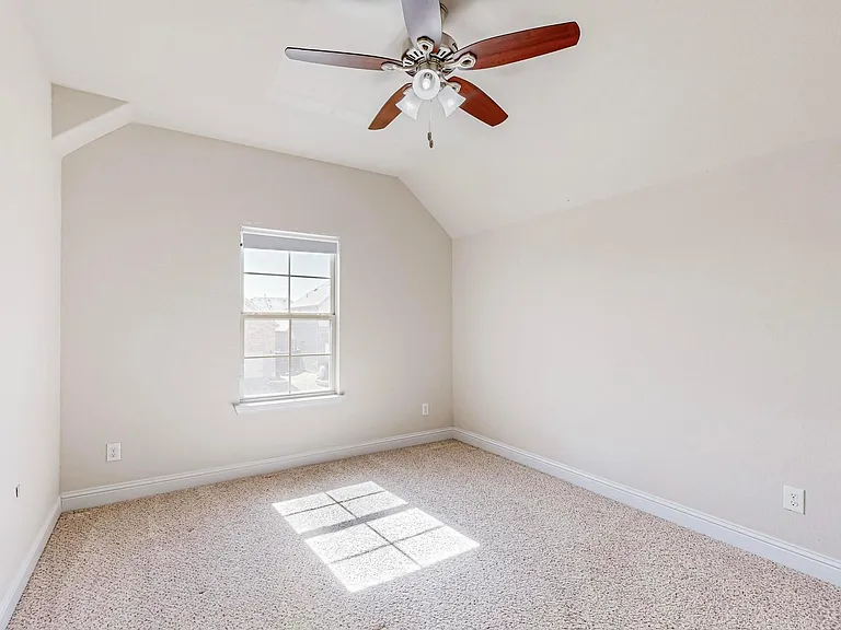 8812 Denstone Dr — Photo 36