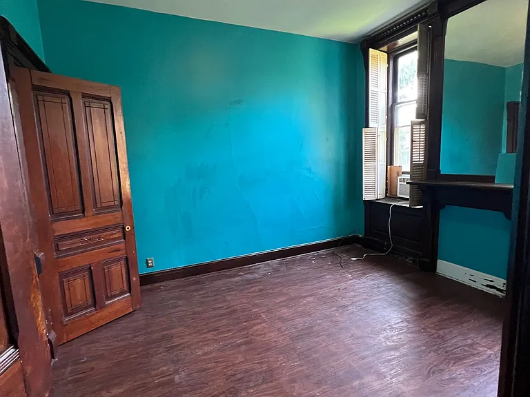 409 SE 1st St #G — Photo 6
