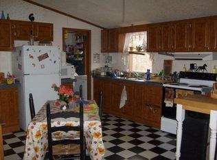 479 Equestrian Trail Rd, New Canton, VA 23123