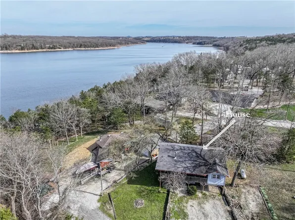 23207 E Mockingbird Dr, Golden, MO 65658