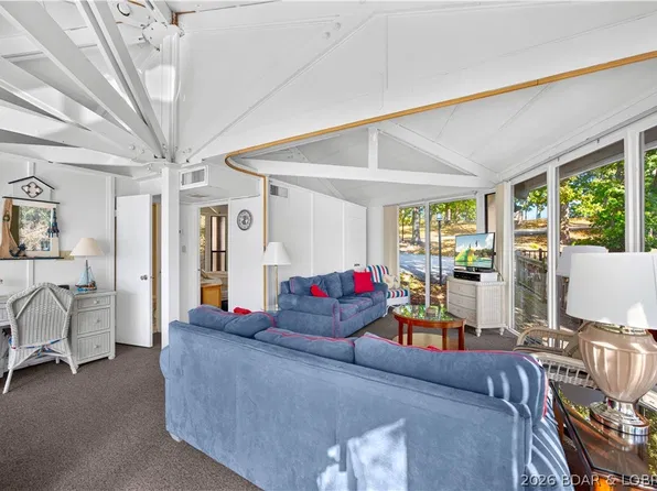 389 Tree Top Dr #30, Four Seasons, MO 65049