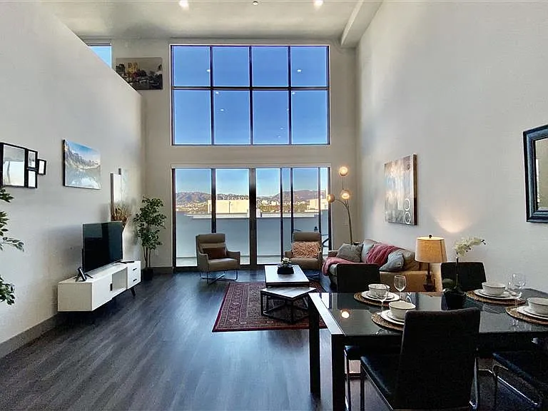 5100 Wilshire Blvd — Photo 8
