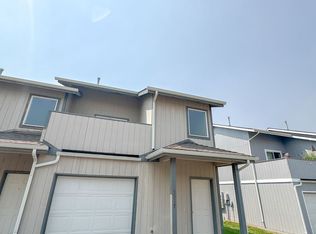 2 bed, 2.5 bath, 1350 sqft, $1,325, Klamath Falls, OR 97603