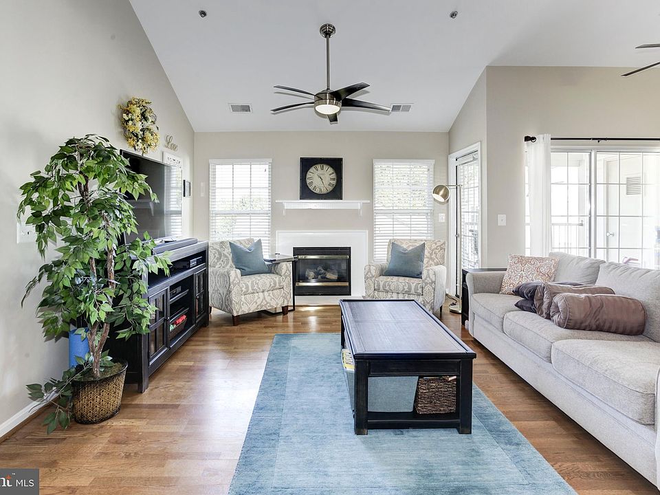 1st image of 11506 Sperrin Cir Suite 402