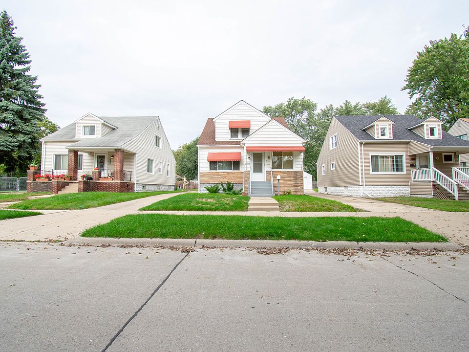 1st image of 25636 Powers Ave