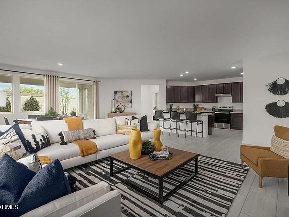 3rd image of 2983 E CHERRY HILL Drive
