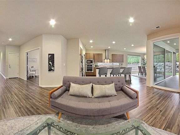 5th image of 5860 S 326th Court