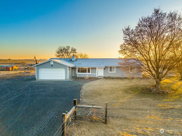 7132 M Road NE, Moses Lake, WA 98837