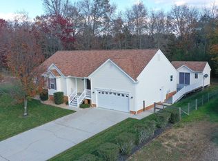 12601 Chester Grove Dr, Chester, VA 23831
