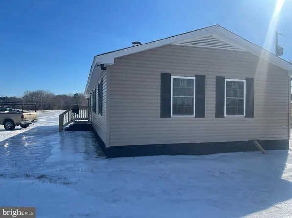 369 Ivey Creek Rd, Lancaster, VA 22503