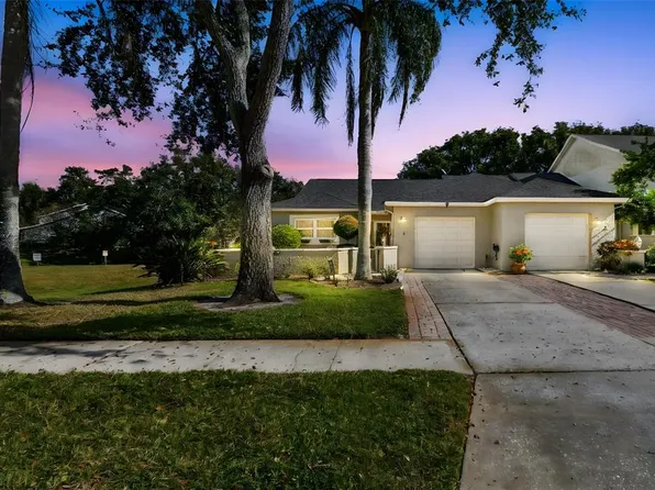 349 Buckingham Pl, Palm Harbor, FL 34684