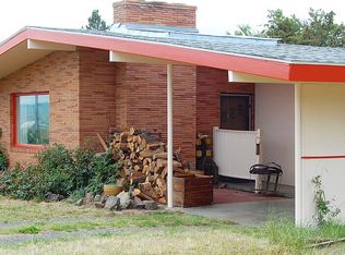 401 S B St, Condon, OR 97823