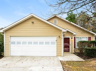 5718 Rockingwood Dr, Atlanta, GA 30349