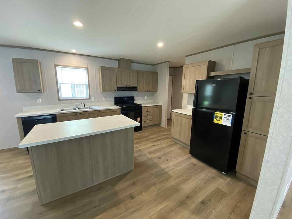 1st image of 1501 Old State Rd #38