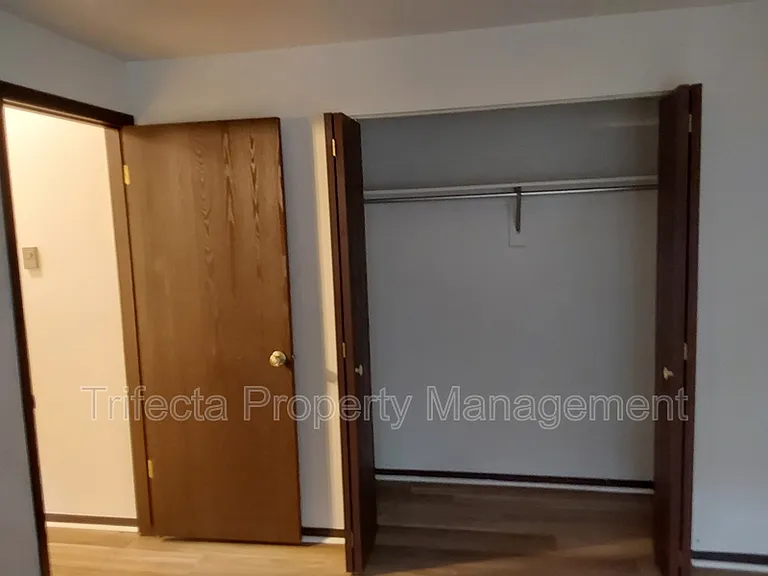 4501 Boardwalk Dr #P147 — Photo 11
